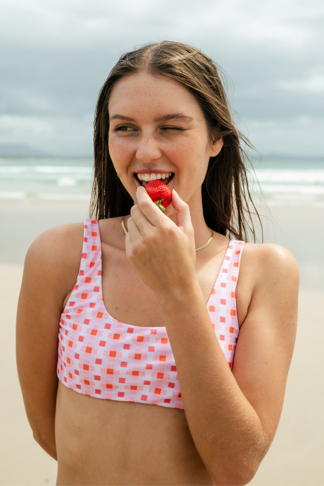 Sydney Sporty Bikini Top in Pink Geo Print